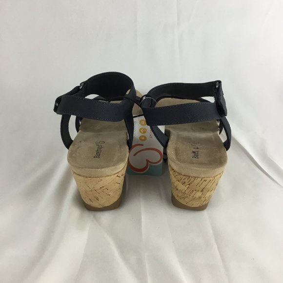 (NWT) BARETRAPS - Picture 6 of 6